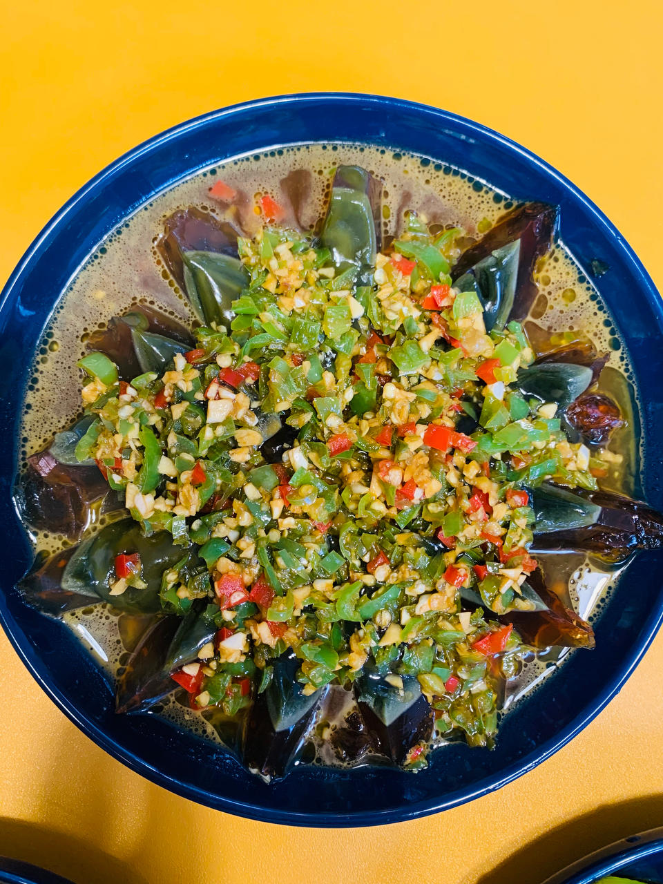 好吃又易做的青椒皮蛋