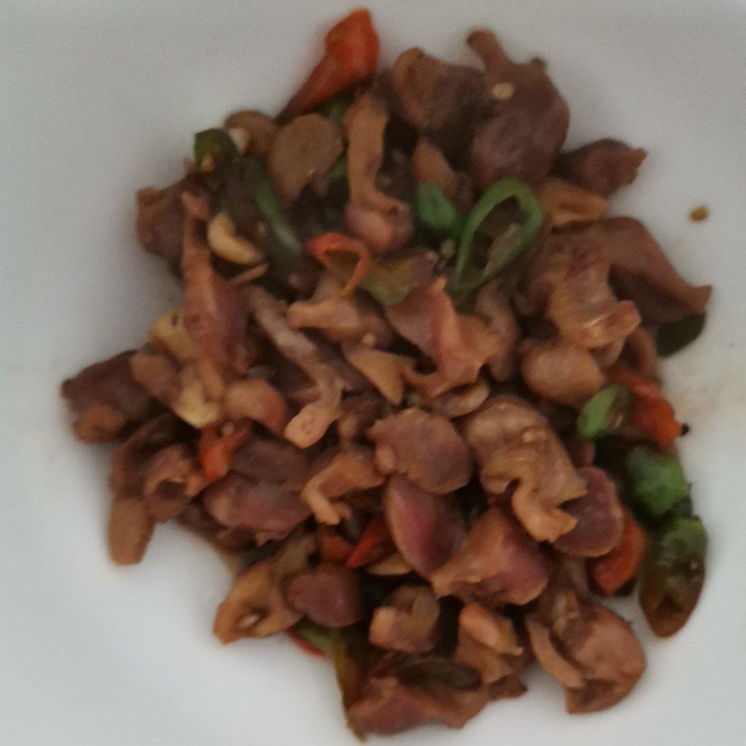 小米椒爆鸡胗