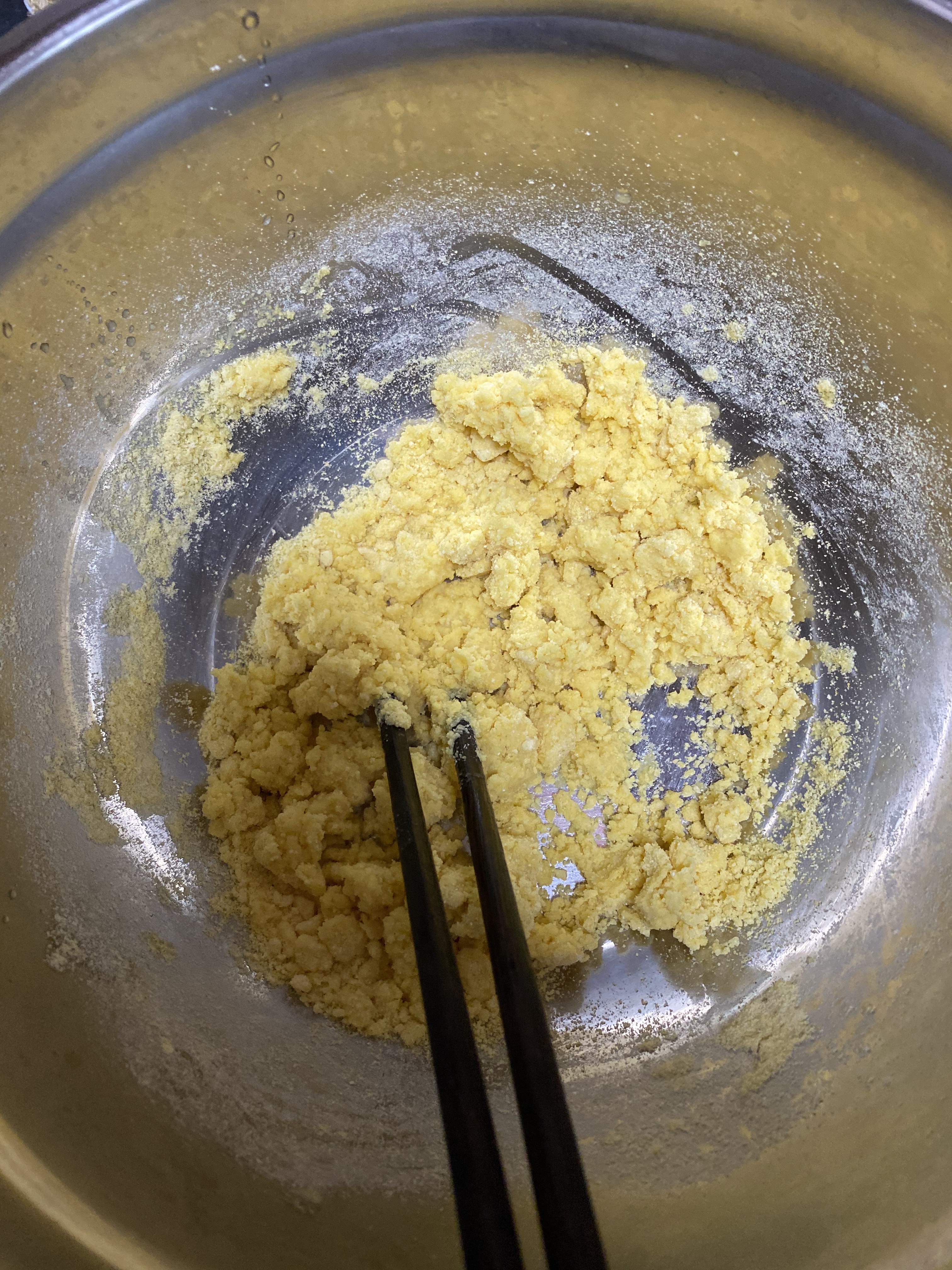 玉米面红枣发糕的做法 步骤2