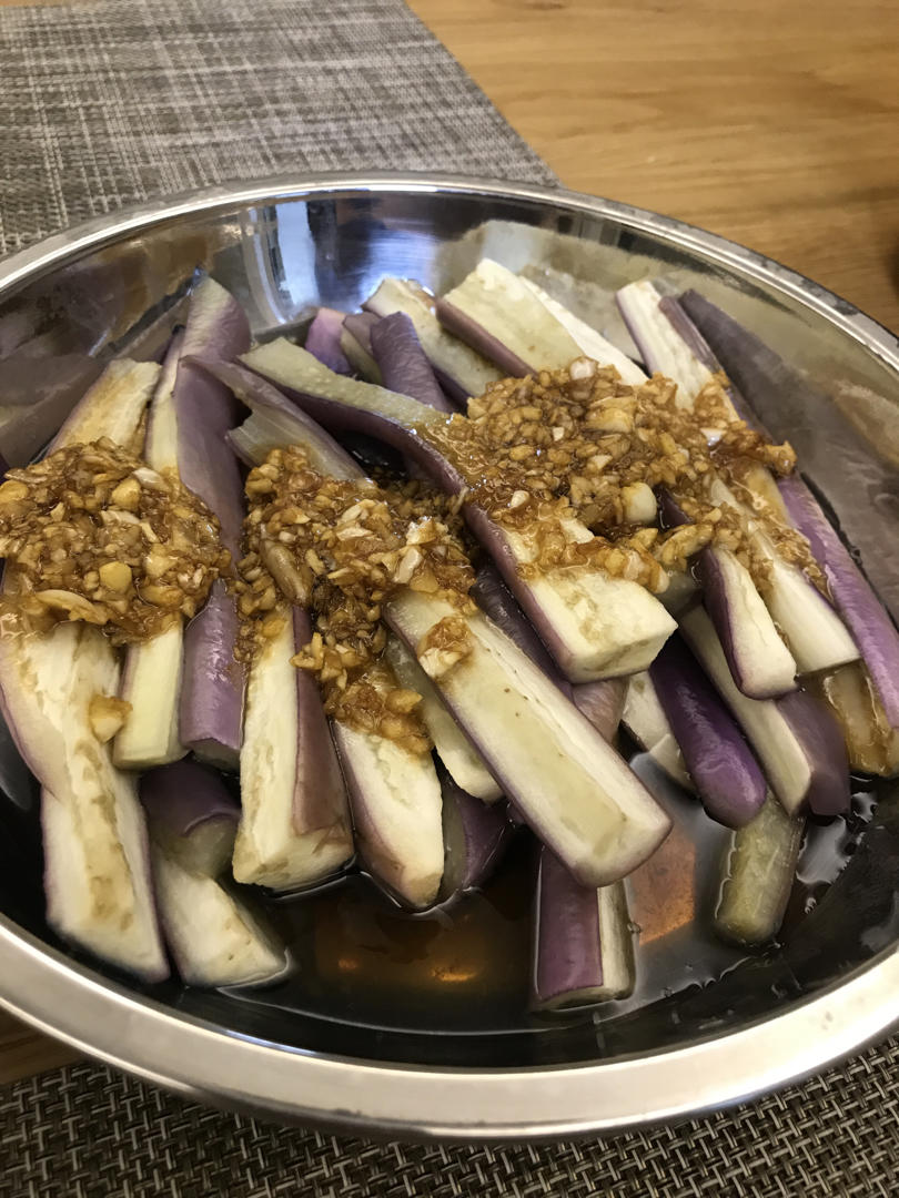 蒜泥白茄