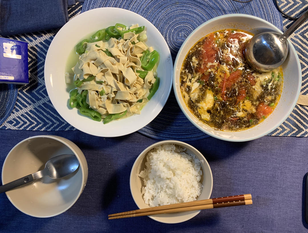 番茄紫菜蛋花汤，快手又解暑