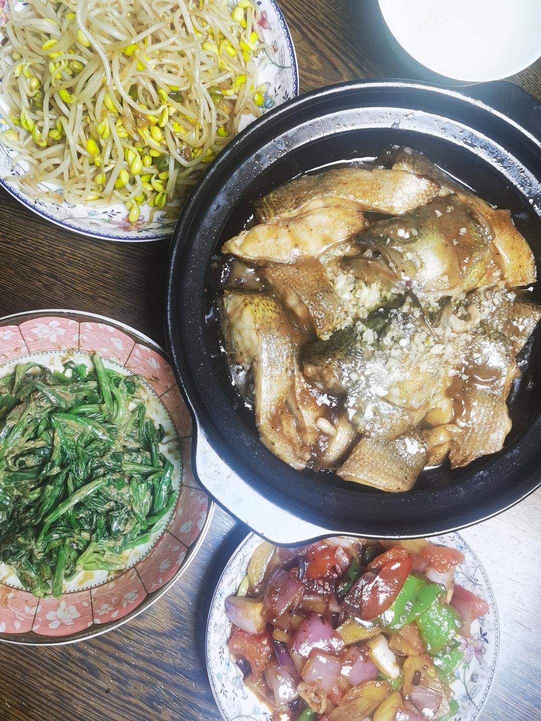 葱香焗鲈鱼