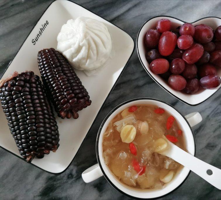 润燥养颜汤-银耳百合莲子羹（养生壶版）