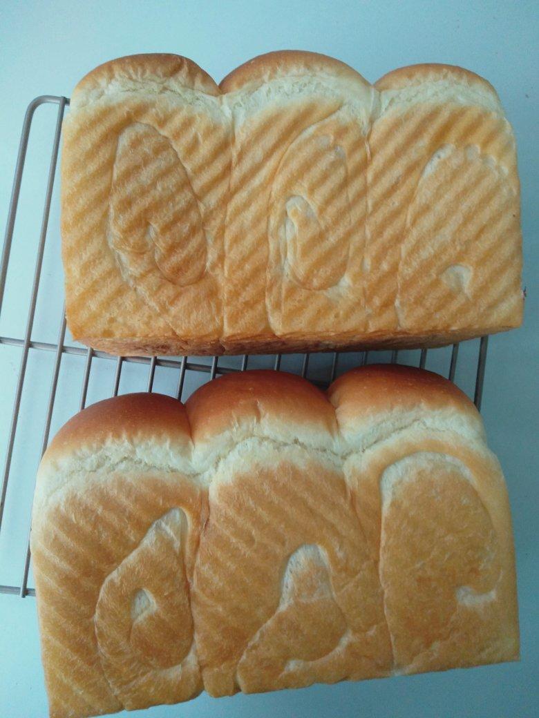 超级绵~奶白吐司