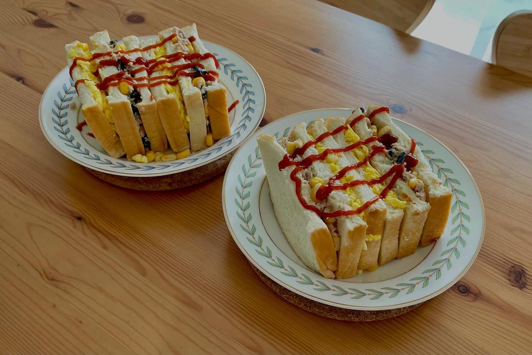 金枪鱼罐头三明治