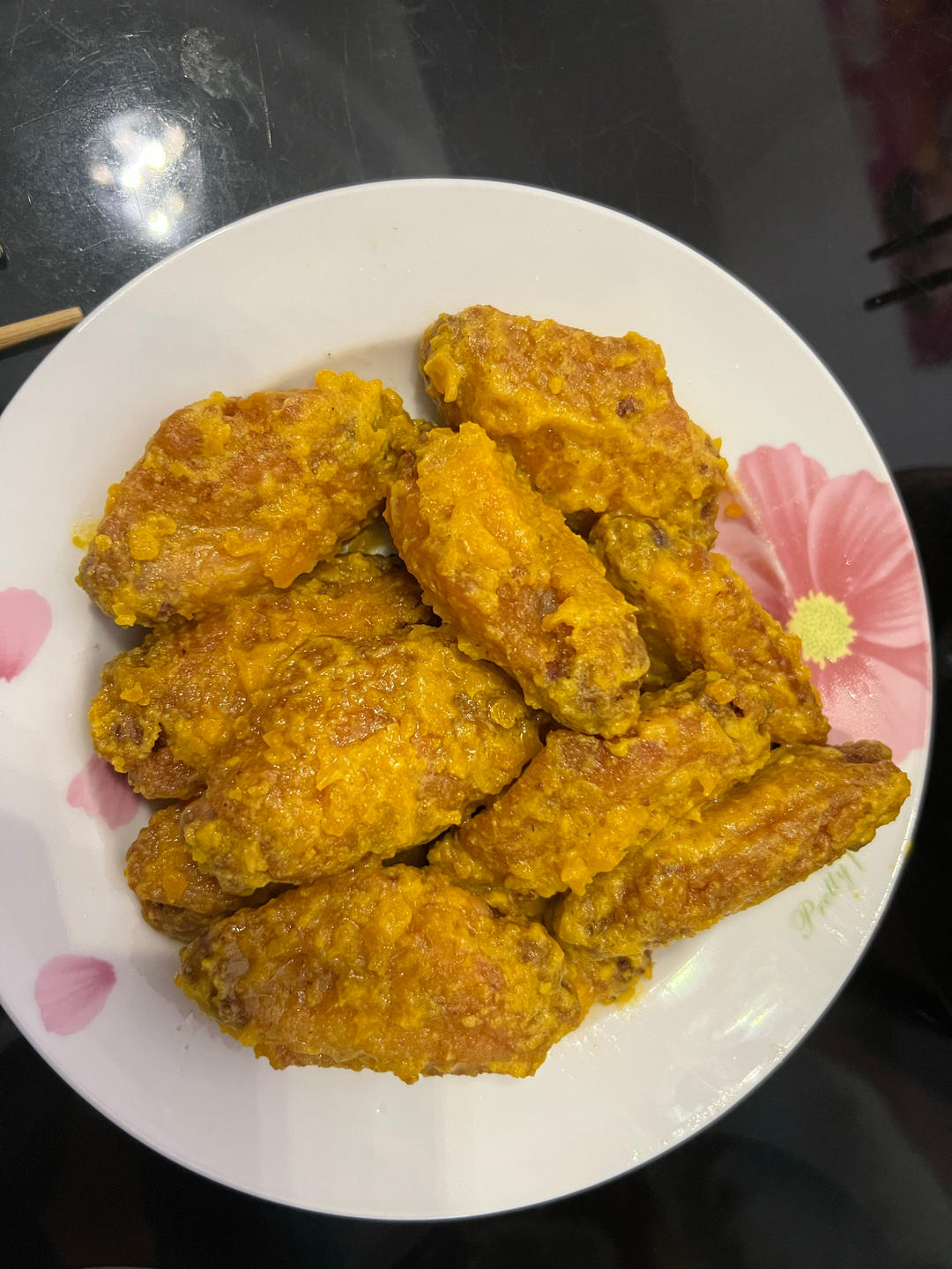 金灿灿咸蛋黄焗鸡翅