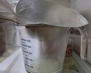 自制 可裱花～可抹面儿的脱脂/低脂“奶油”（奶味十足，替代奶油）的做法 步骤3