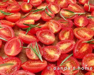 为了佛卡夏而存在的——橄榄油浸小番茄的做法 步骤1