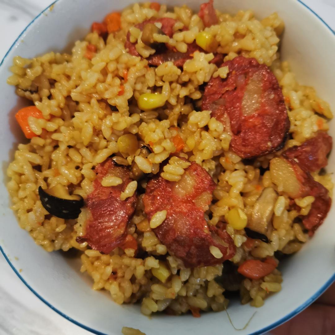 懒人必备～电饭煲腊肠焖饭