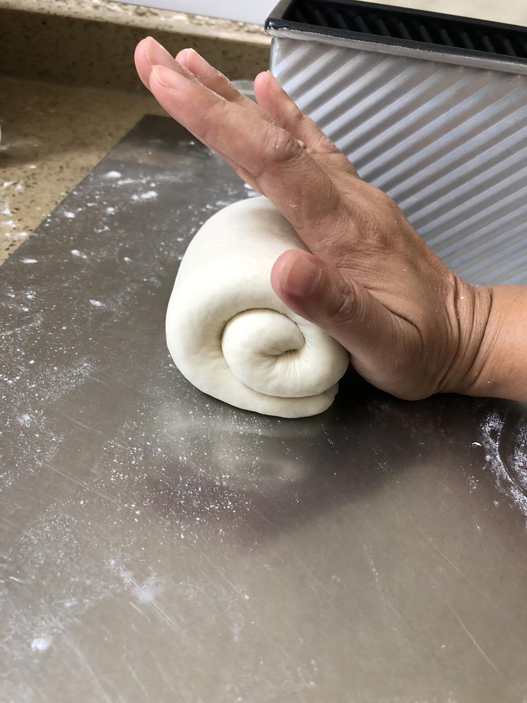 纯奶手撕吐司的做法 步骤1