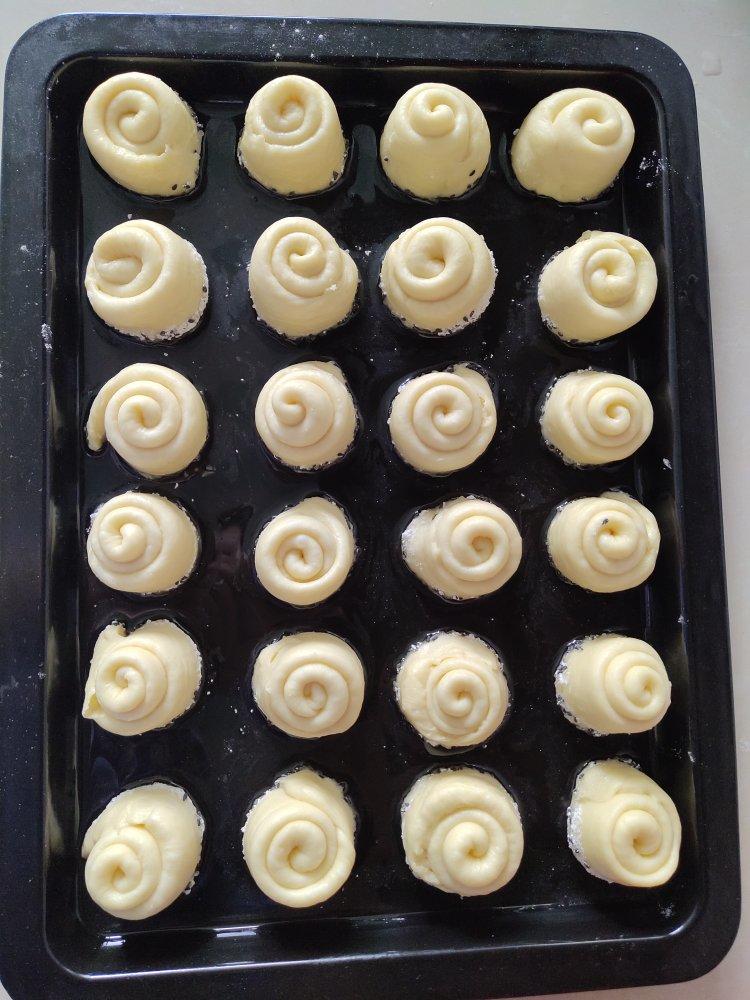 脆底蜂蜜小面包