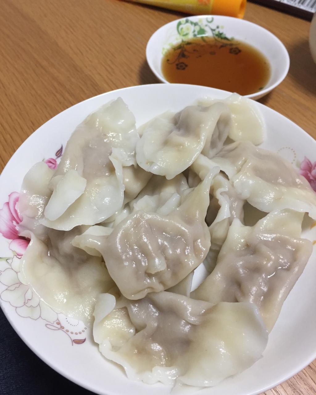 猪肉白菜水饺 Pork & Cabbage Dumplings