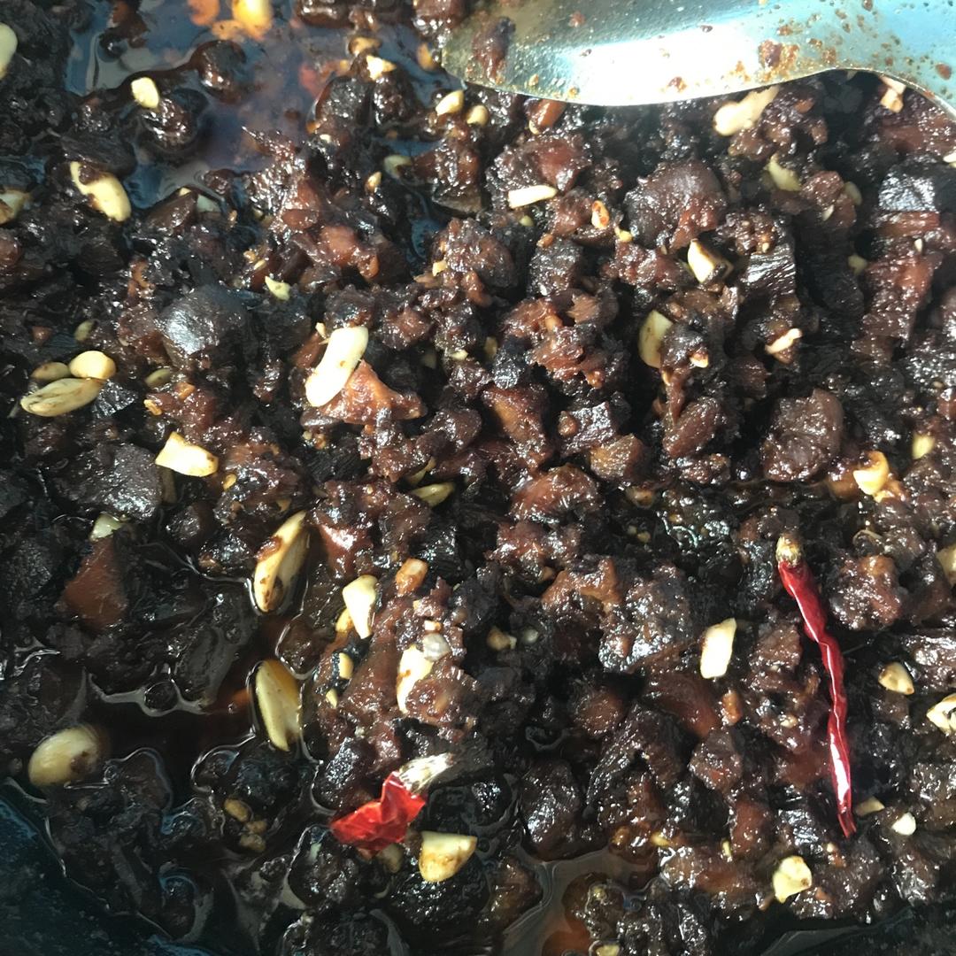 独家秘制香菇牛肉酱