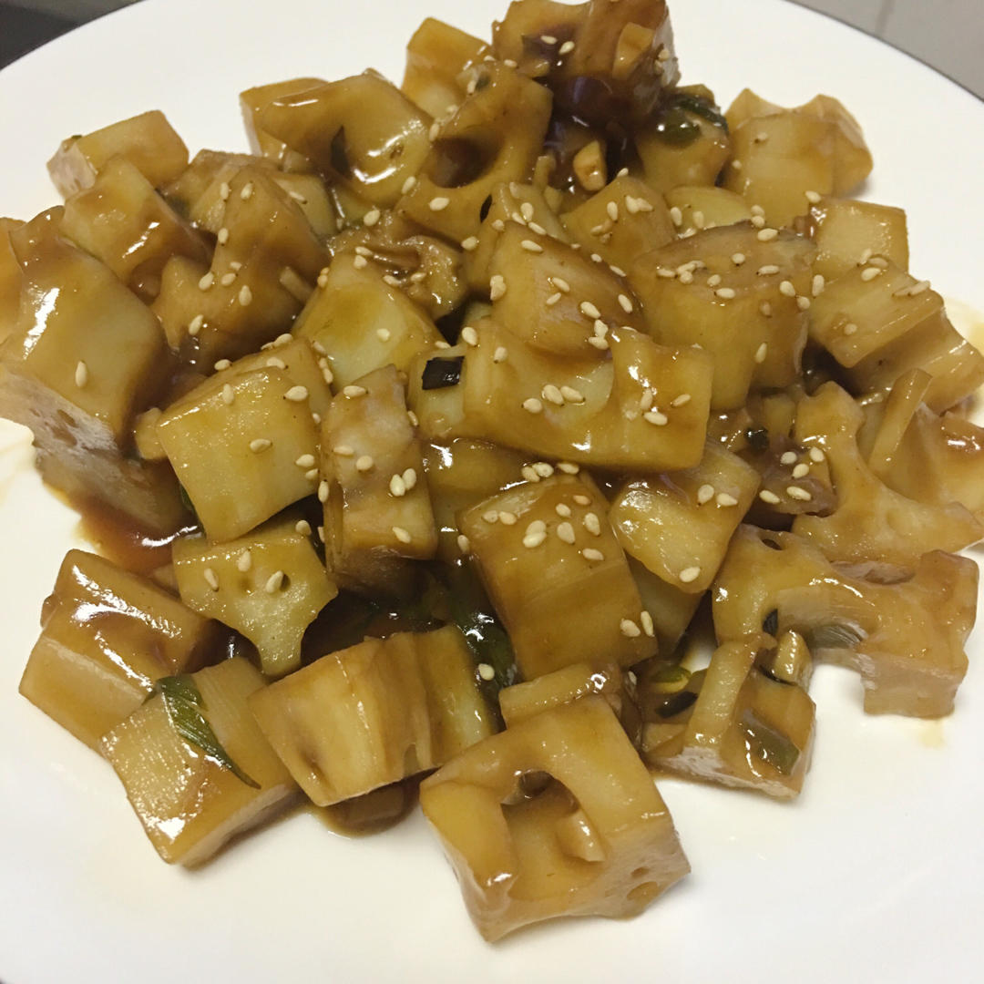 我家最受欢迎的菜之《糖醋藕丁》