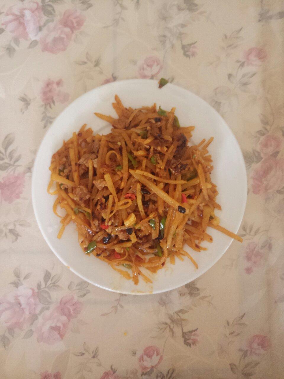 老干妈青椒土豆丝