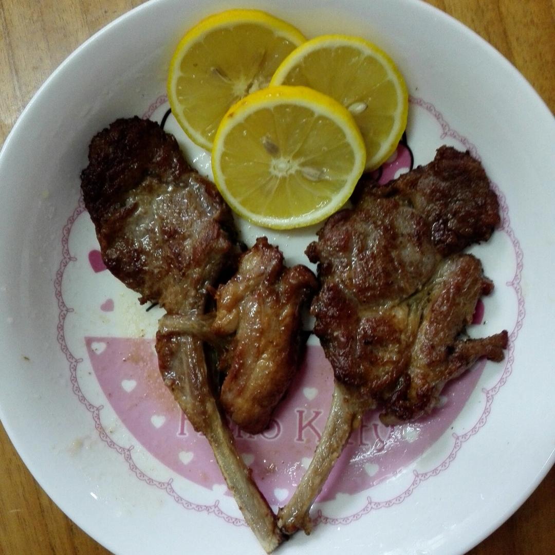 蒜香煎羊排