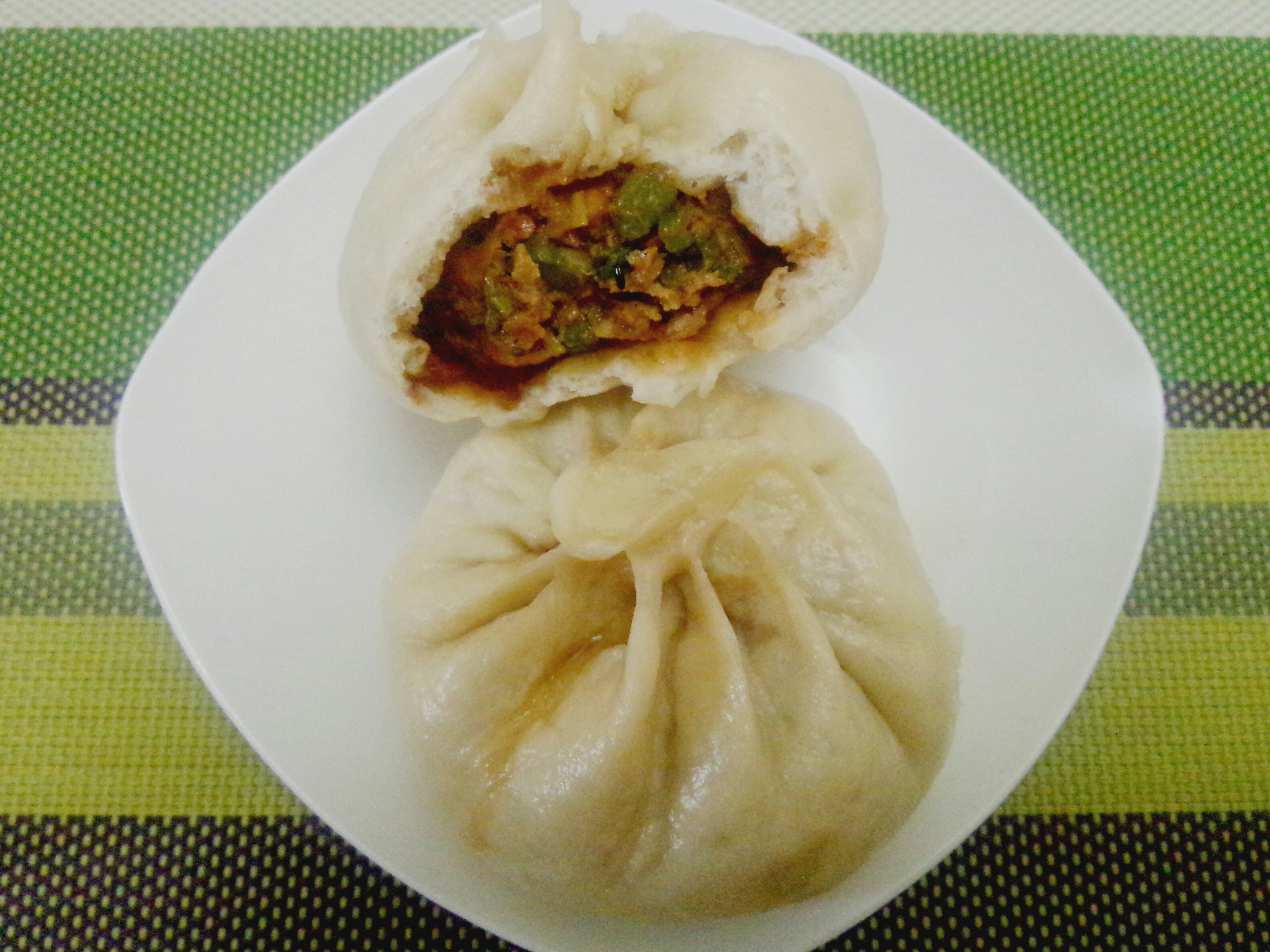 鲜肉包子