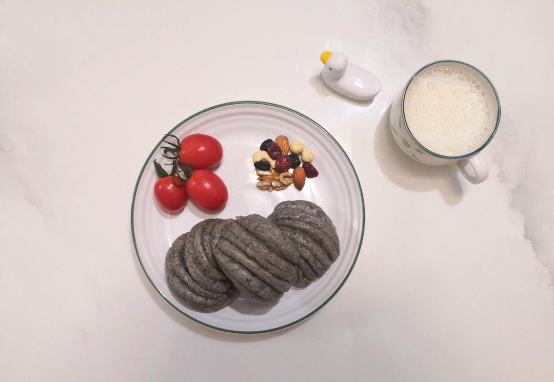 奶香黑芝麻刀切馒头