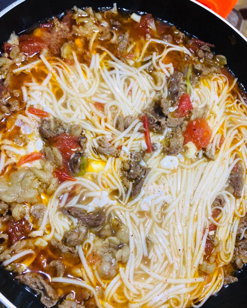 简单又好吃西红柿牛肉面