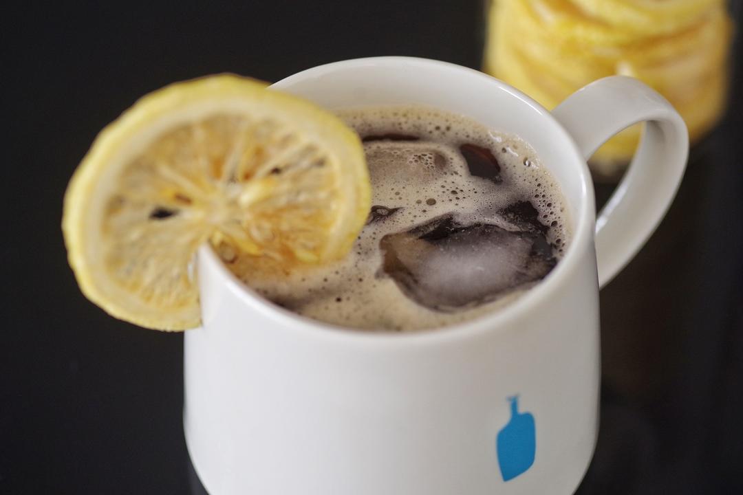 深烘焙｜🍋咖啡柠檬气泡水的做法