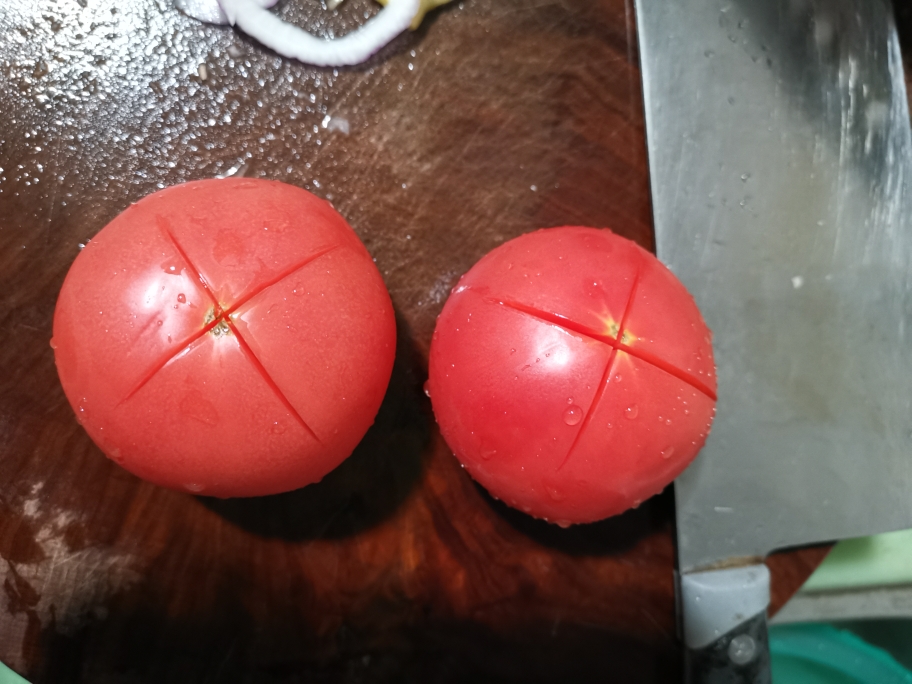 简化版番茄土豆牛腩的做法 步骤2