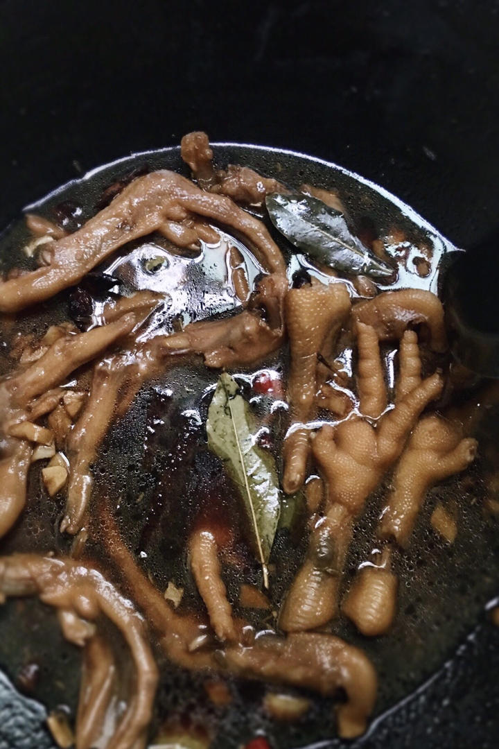 卤鸭掌不好吃你打我