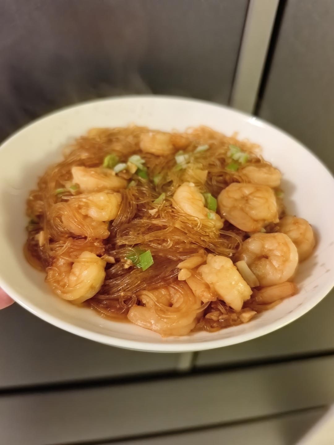 粉丝虾仁煲