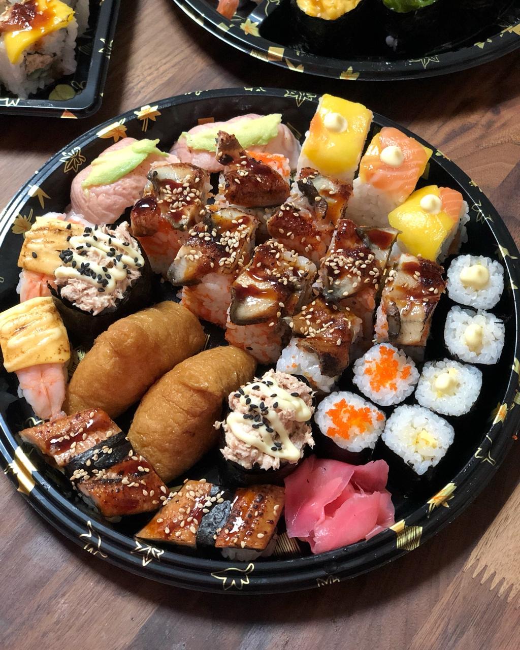 各种各样的寿司
