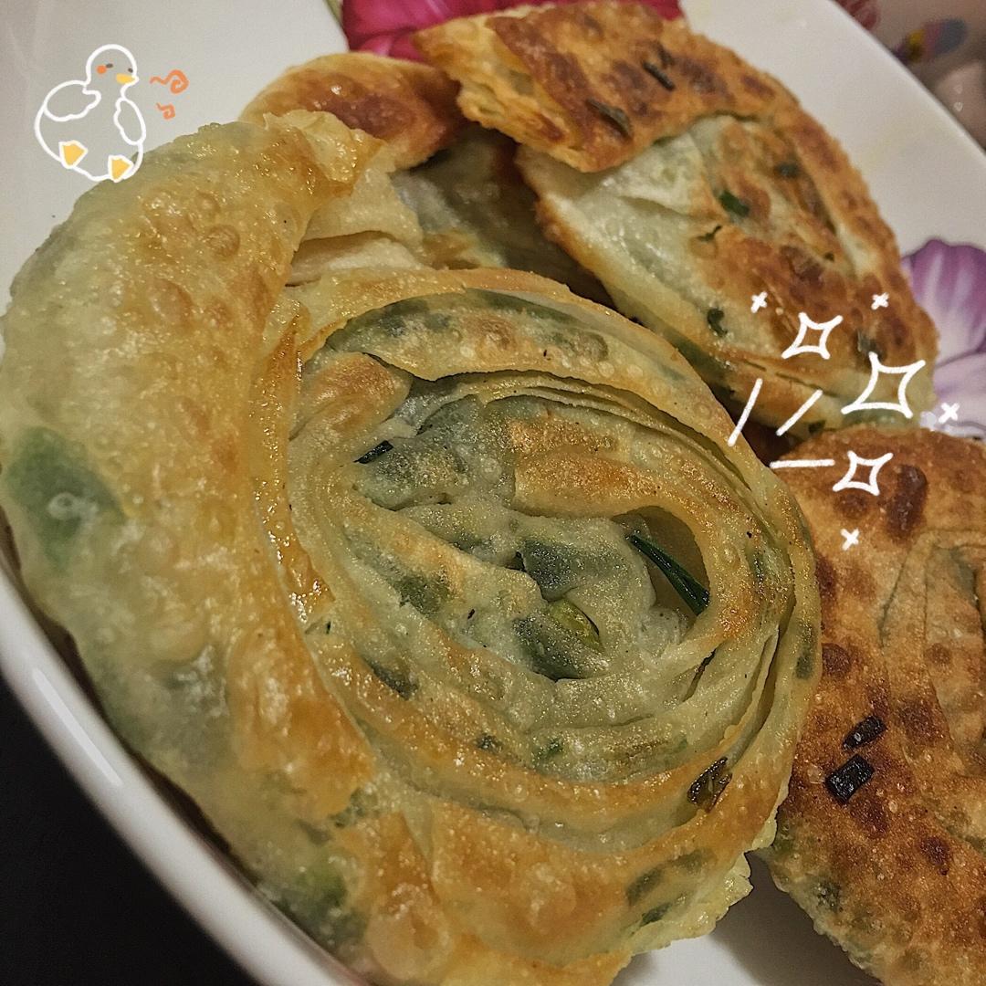 馄饨皮葱油饼