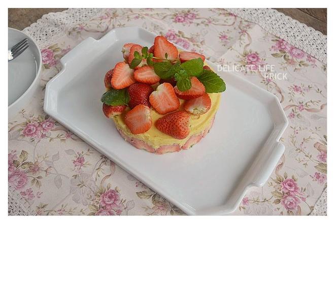 草莓蛋糕与Mousseline的做法