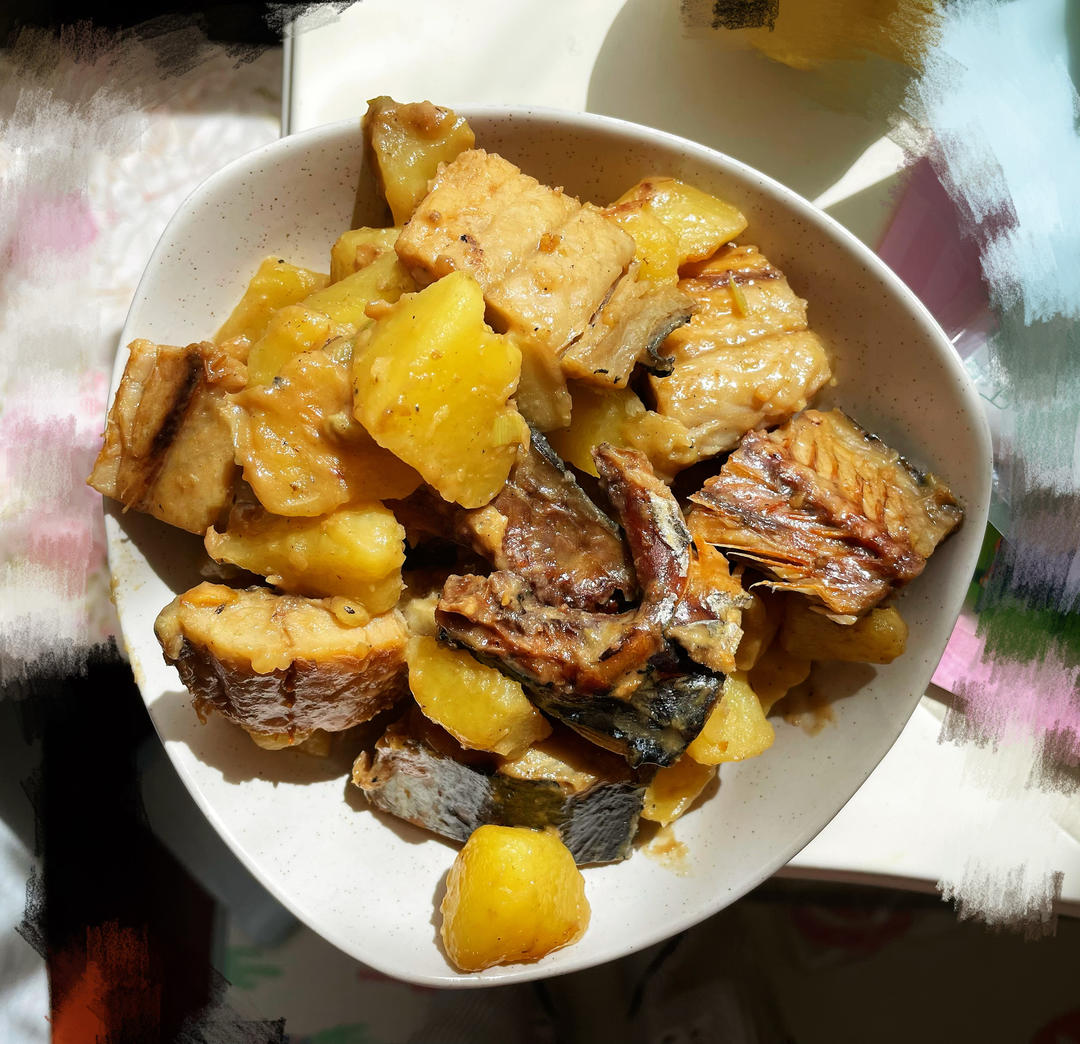 美味鲅鱼干炖土豆