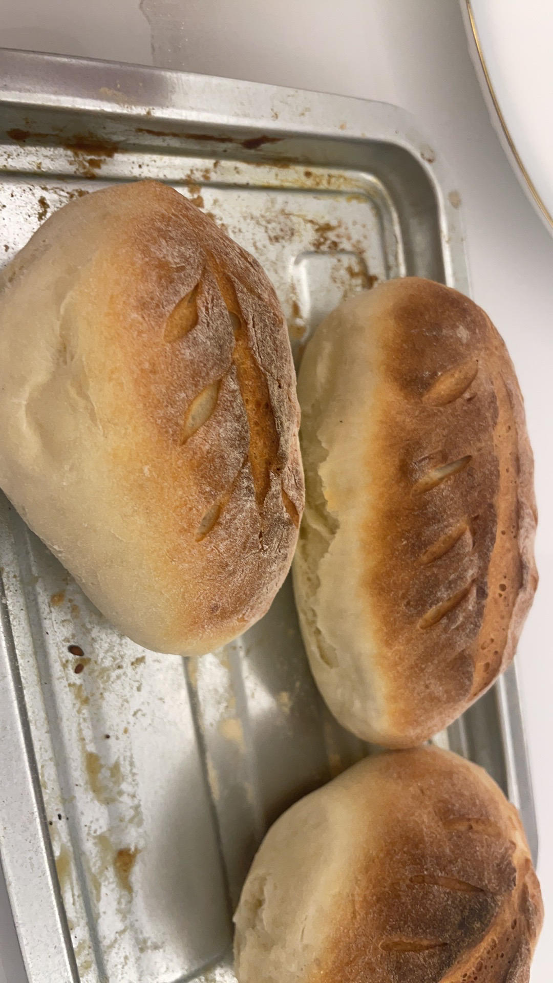 葡萄干核桃软欧包