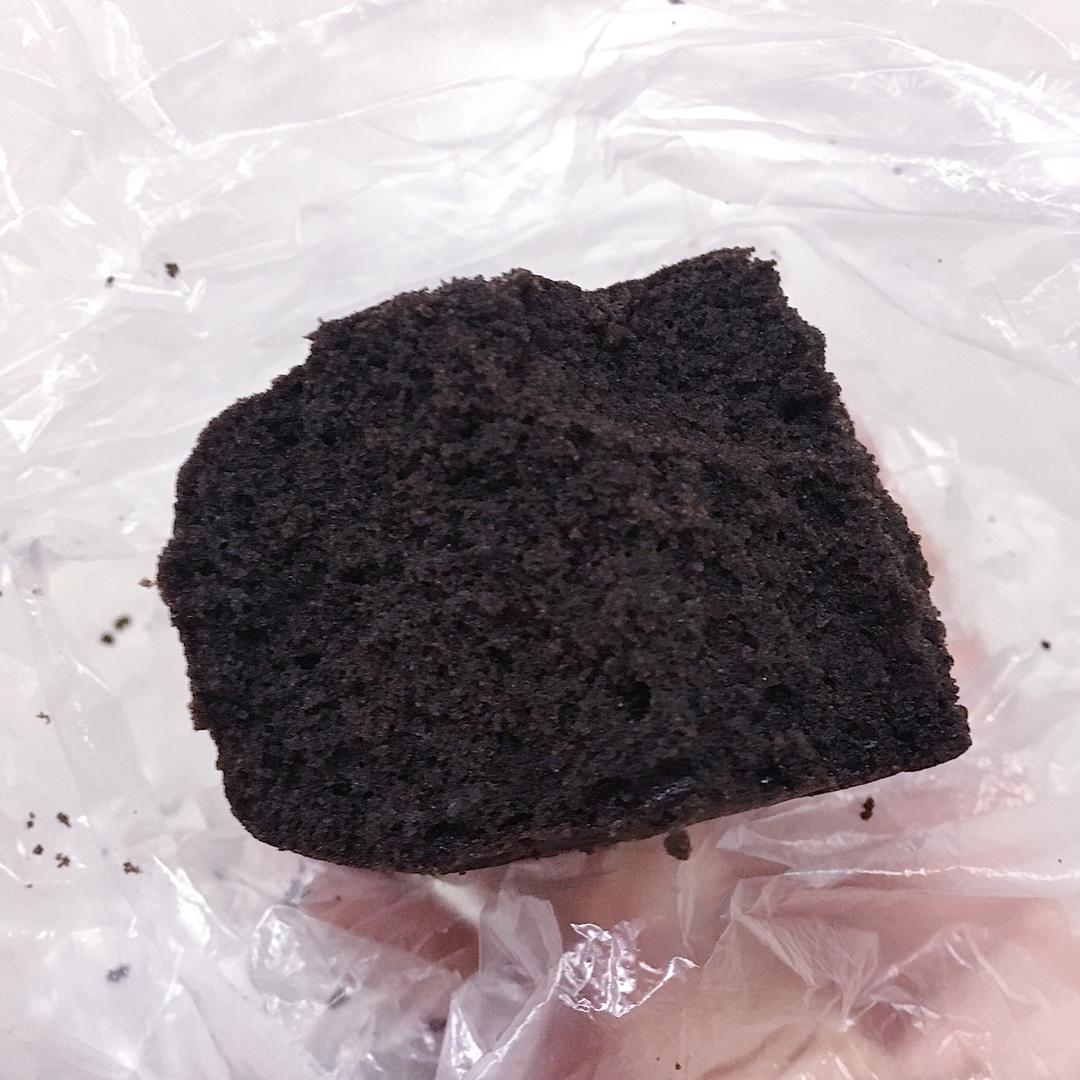 （消耗淡奶油）巧克力米粉磅蛋糕