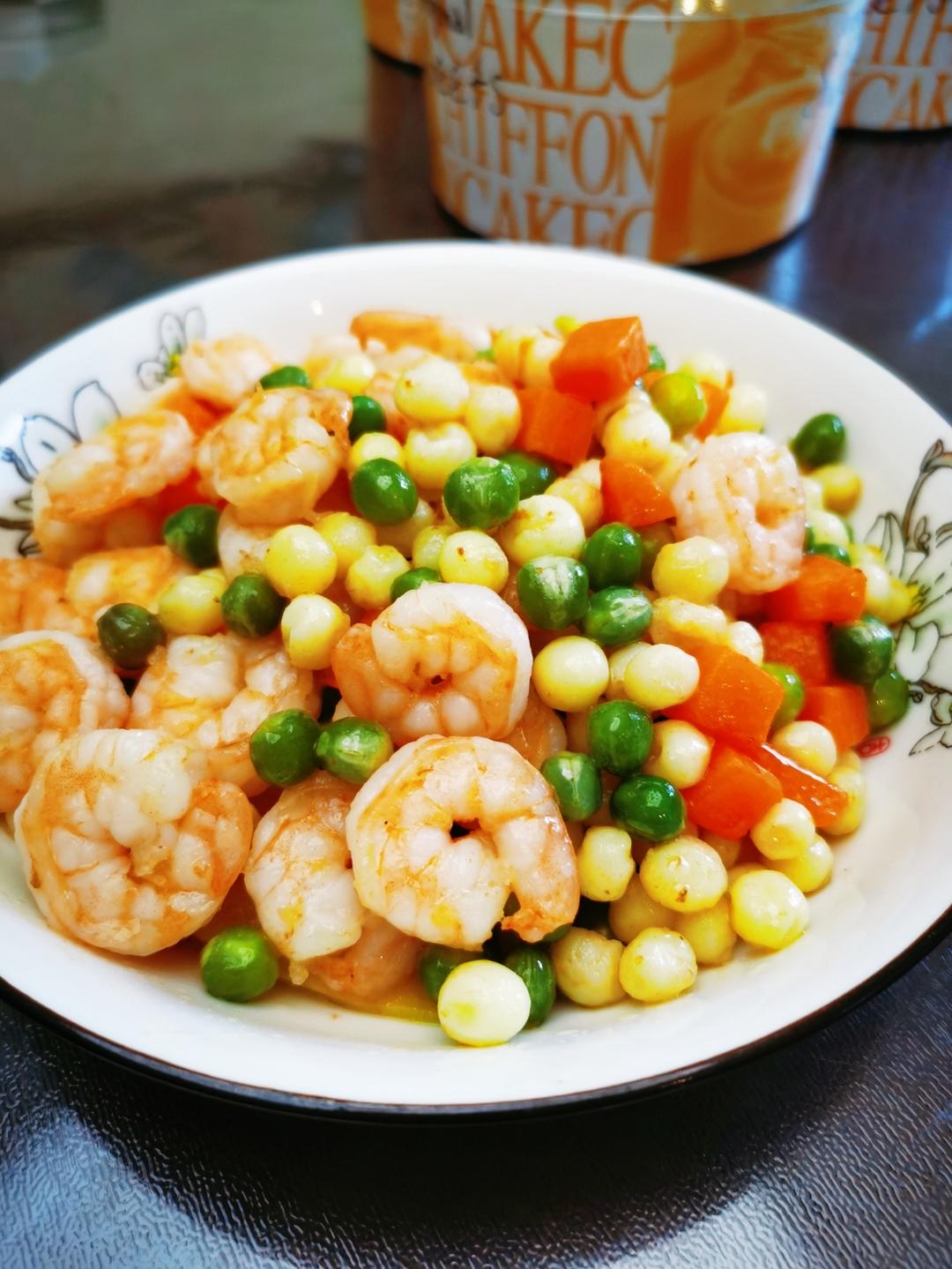 鸡头米甜豆炒虾仁