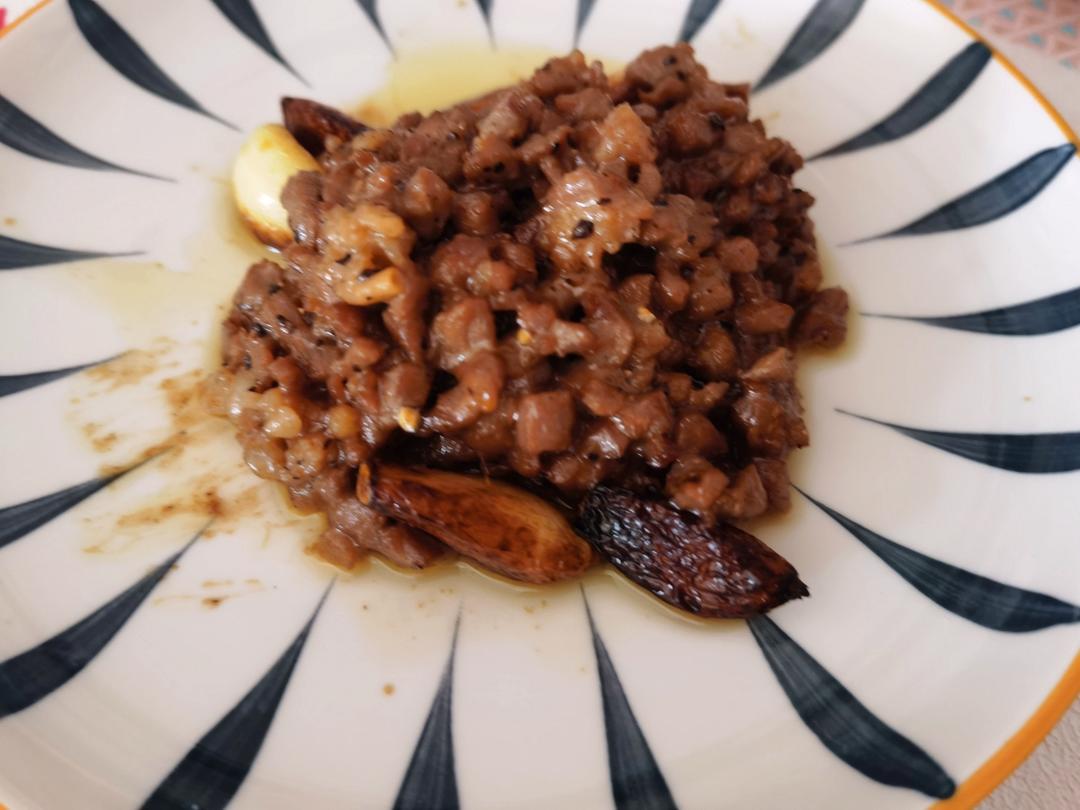 好吃到舔盘的蒜香黑椒牛肉粒