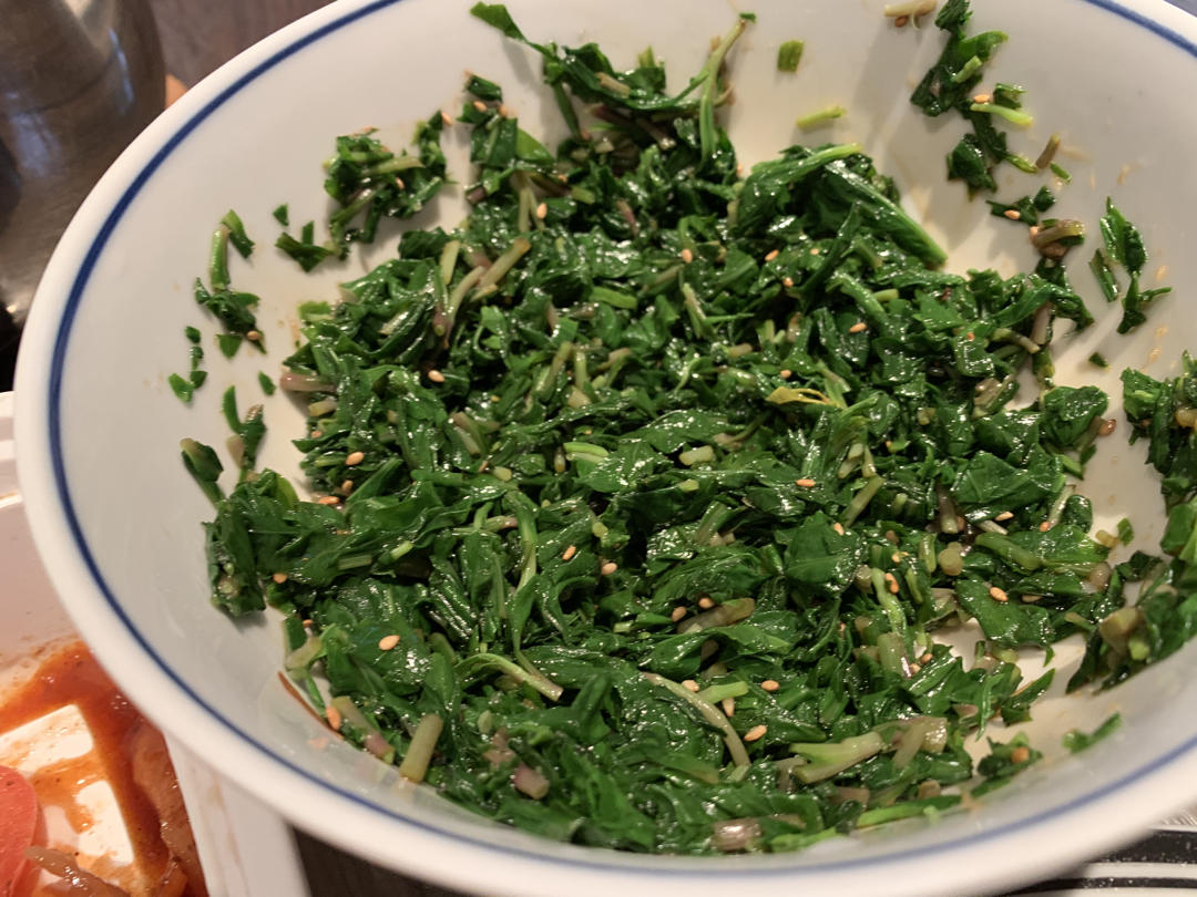 凉拌香干马兰头