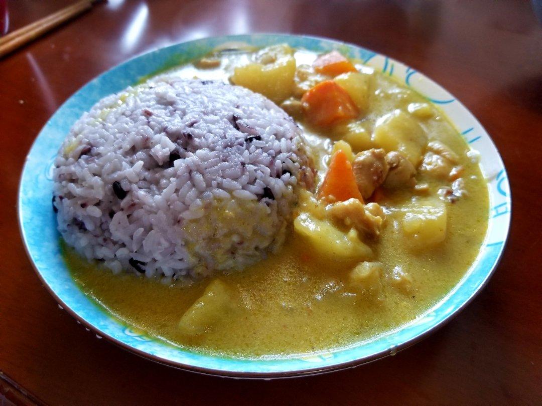 咖喱鸡饭