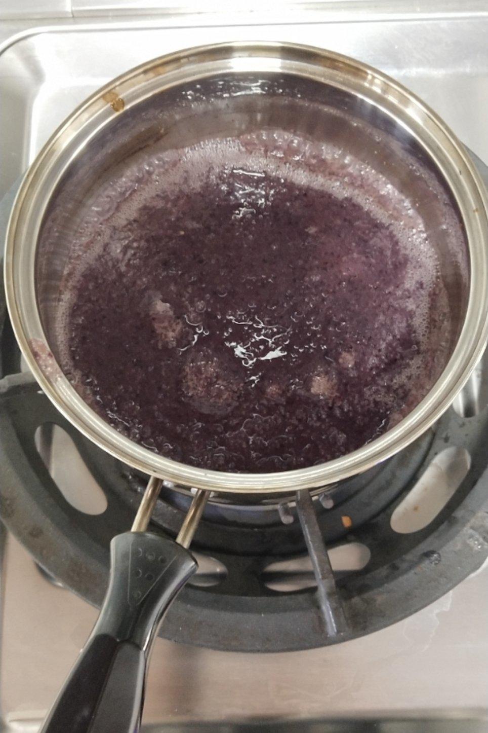 视频：夏黑葡萄果酱