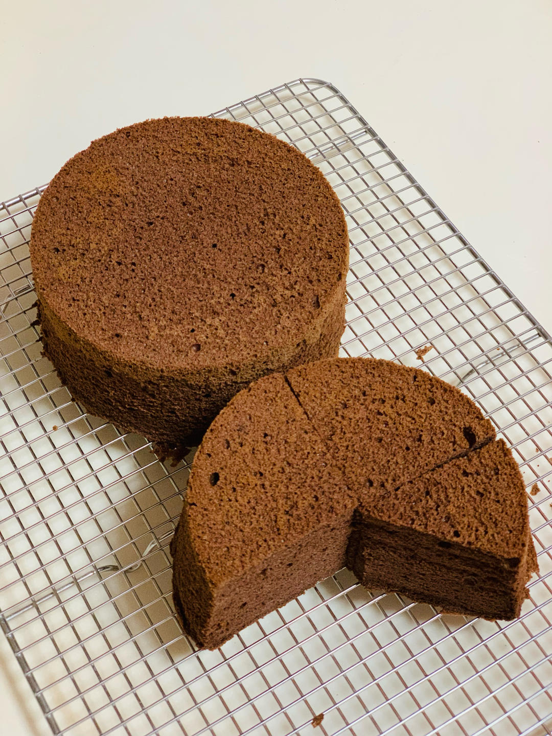 6寸可可戚风（内附8寸5蛋配方）