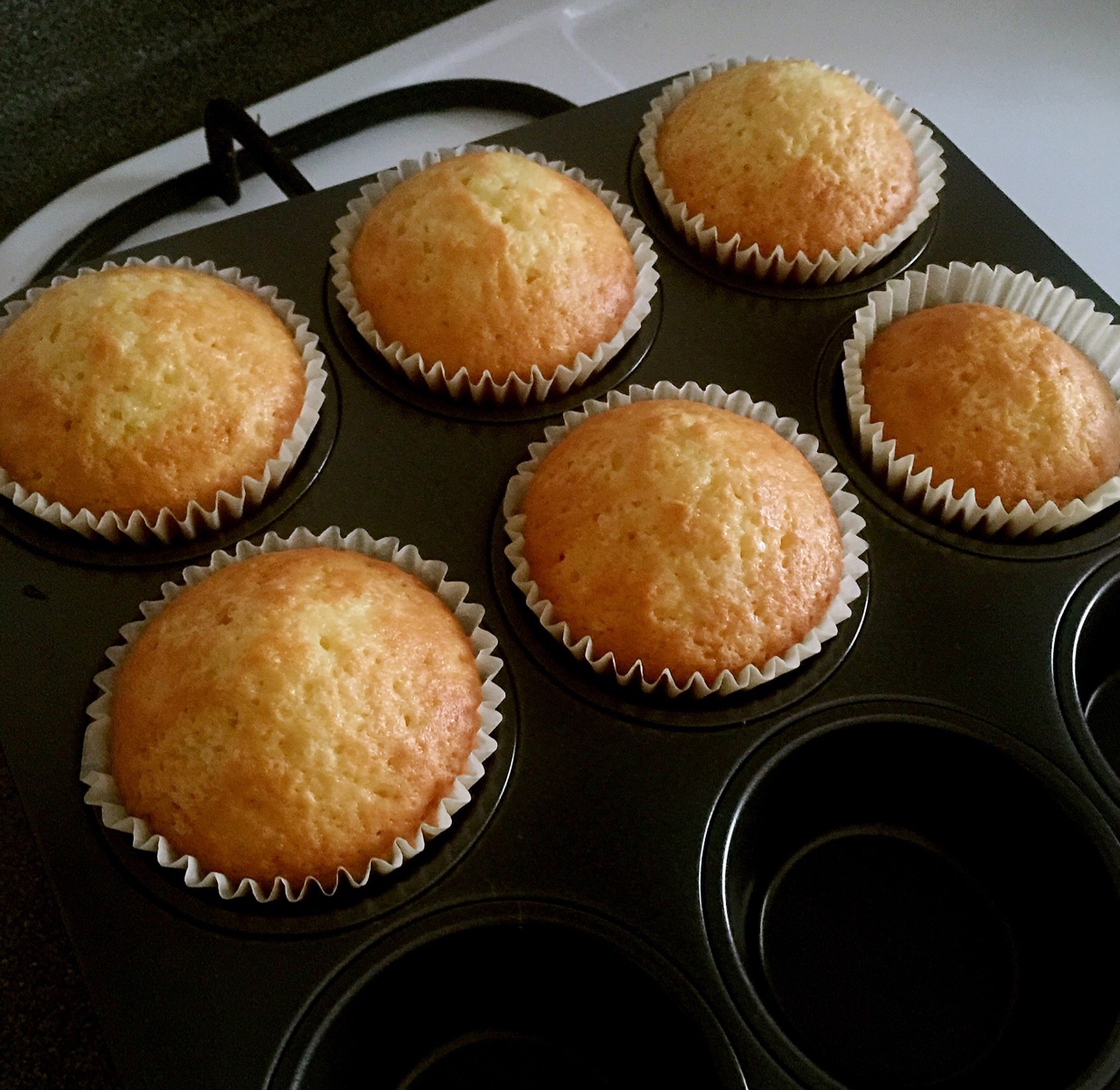 玛格达莲娜蛋糕（Magdalenas）