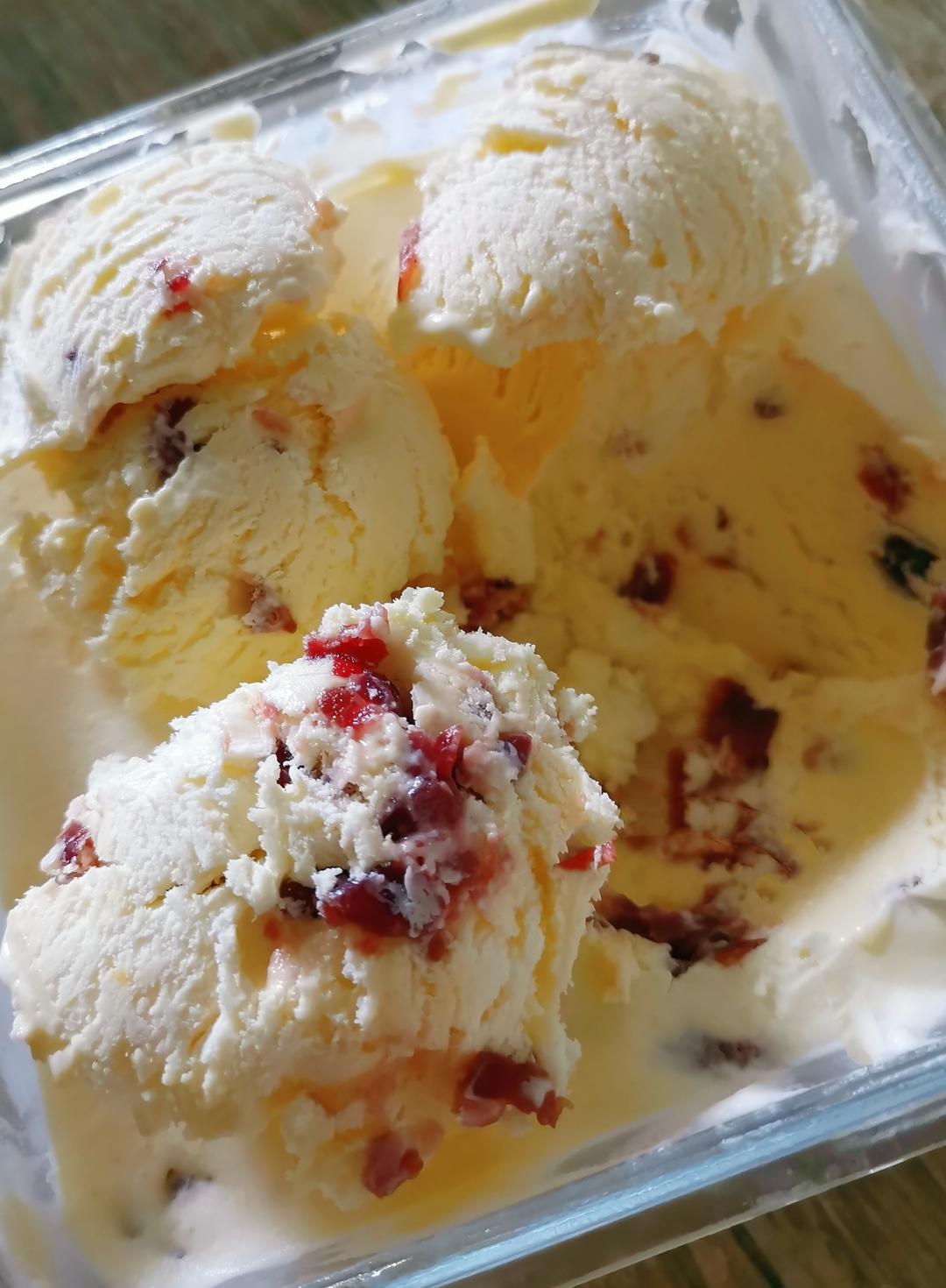 冰淇淋-家庭版的做法