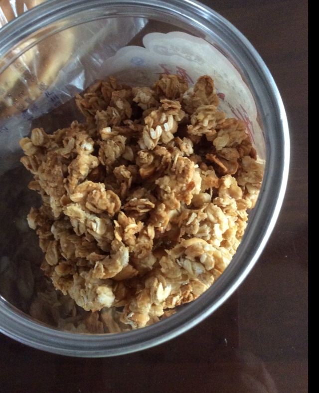 Today's breakfast 格兰诺拉脆麦片