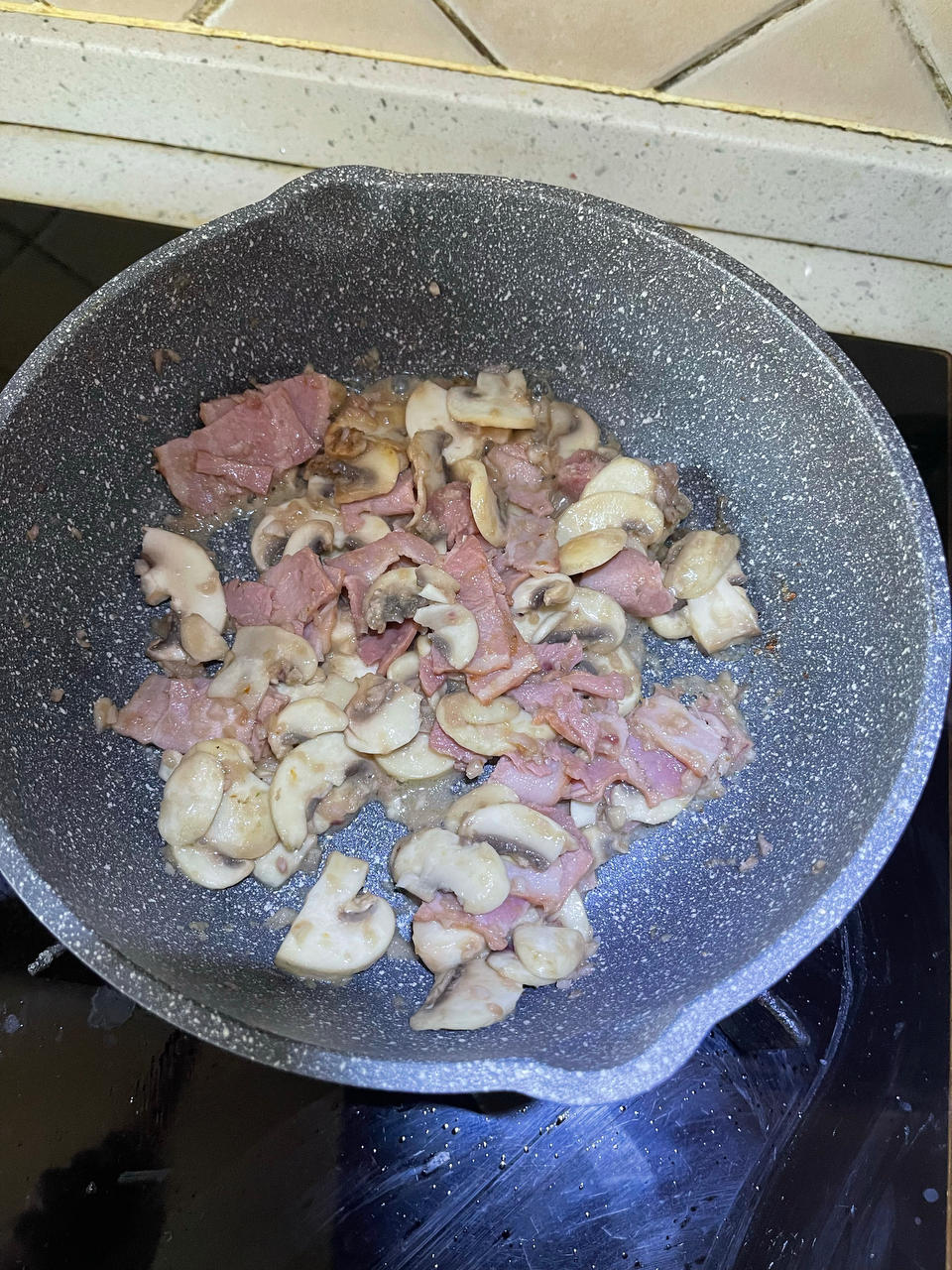 超快手的奶油培根意面🍝（消耗奶油系列）