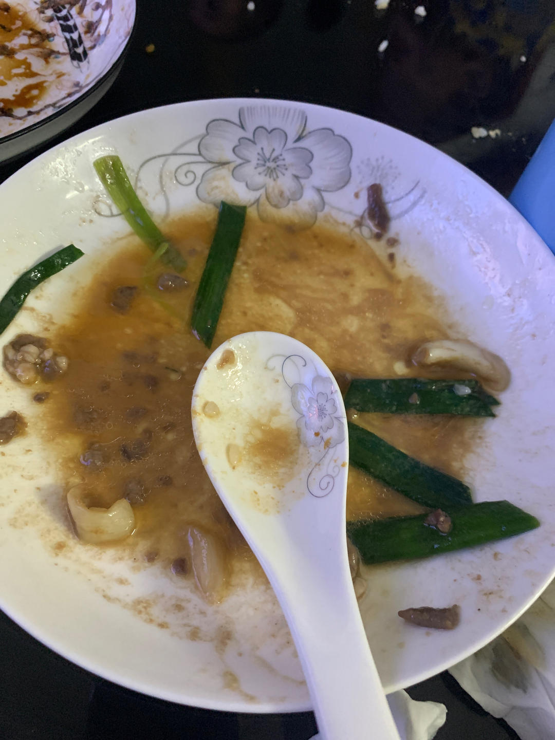 口蘑炒牛肉