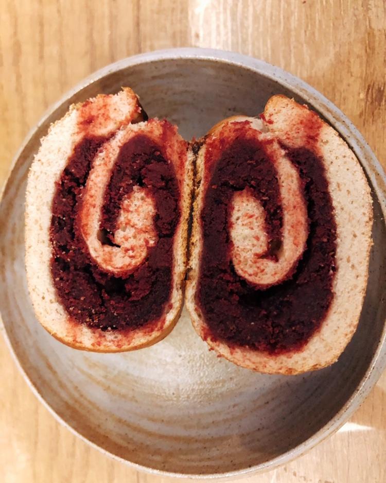 红丝绒奶酥全麦碱水（低油低糖）