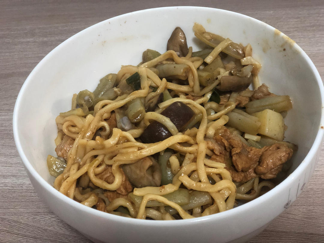 豆角焖面