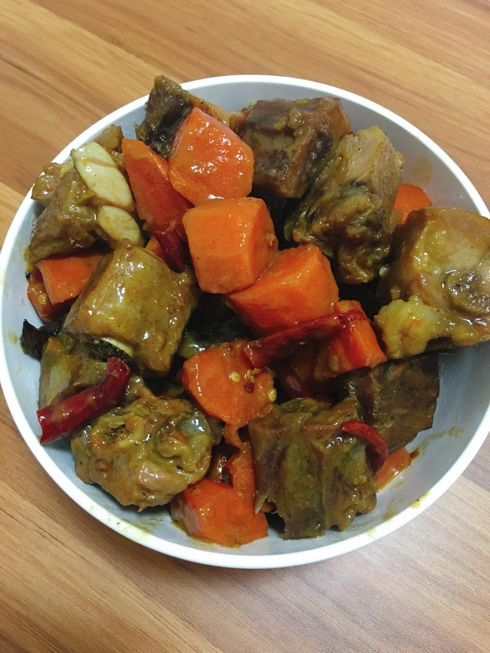 土豆炖腊排骨(香辣版)