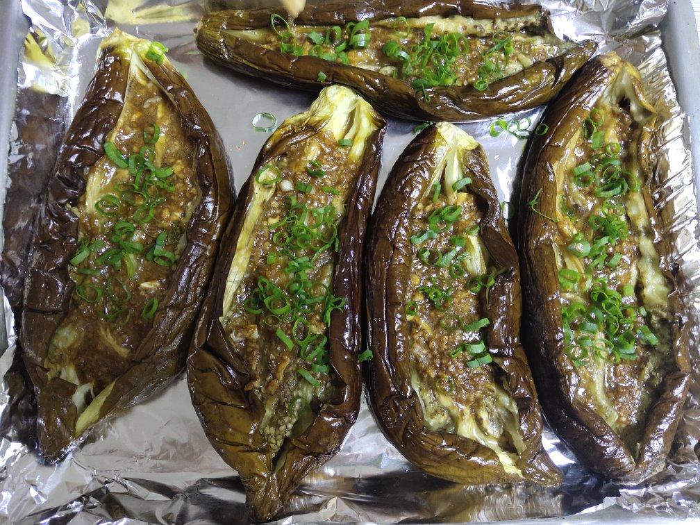 CC招牌菜销魂烤茄子，百吃不厌！