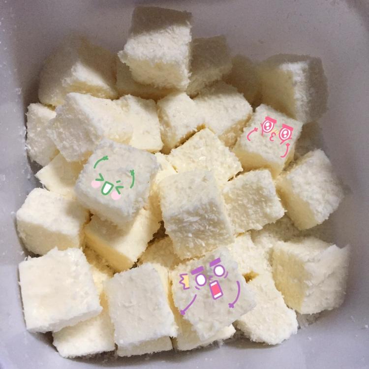 椰蓉牛奶小方