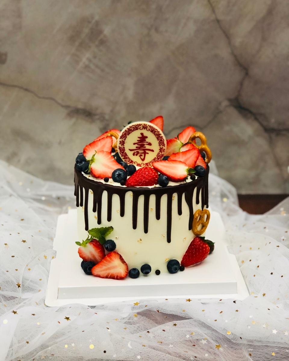 lili爱烘焙做的七寸戚风蛋糕附木糖醇版本做法